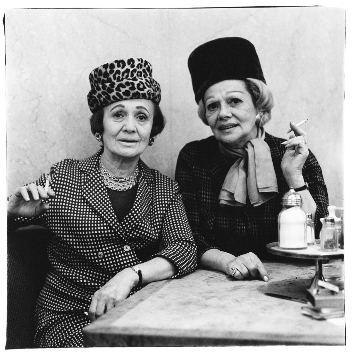 Two ladies at the automat, N.Y.C. 1966 (Diane Arbus)